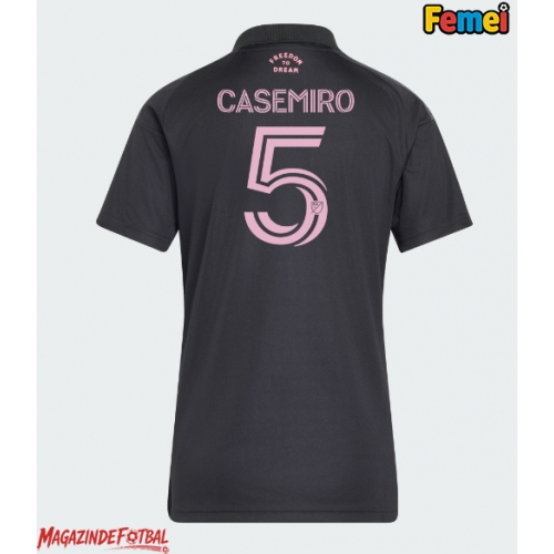 Inter Miami Casemiro #5 Tricou Fotbal Replică 2026-27 Femei Deplasare Inter Miami Casemiro #5 Tricou Fotbal Replică 2026-27 Femei Deplasare
